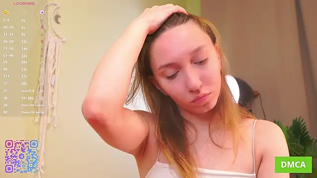 JohnetteConstine online show from November 7, 5:07 am