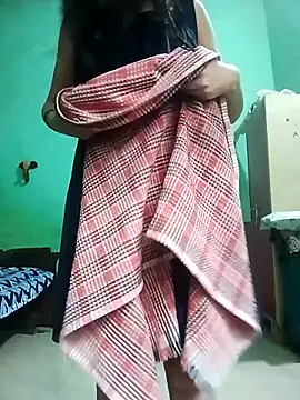 Snapshot of Hornyme18 chatting on October 29, 4:59 am Hornyme18 online show from October 29, 4:59 am