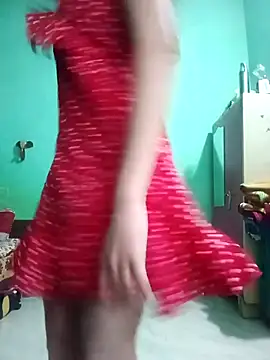 Snapshot of Hornyme18 chatting on November 25, 8:14 am Hornyme18 online show from November 25, 8:14 am