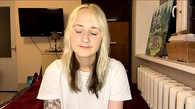 Ulemonala Cute online show from November 5, 6:41 pm