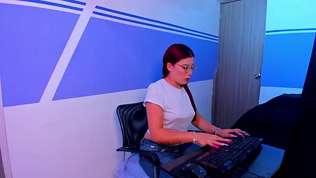 allison mc online show from April 25, 4:15 am