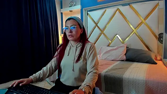 allison mc online show from June 27, 2:38 am