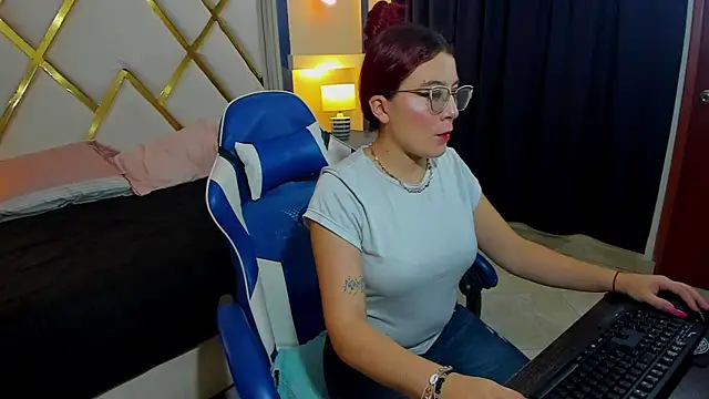 allison mc online show from July 16, 12:11 pm