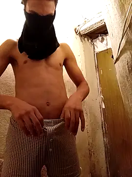 Snapshot of latarak321 chatting on October 18, 5:35 pm latarak321 online show from October 18, 5:35 pm