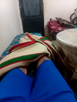 Snapshot of latarak321 chatting on November 3, 8:10 pm latarak321 online show from November 3, 8:10 pm