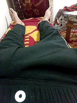 Snapshot of latarak321 chatting on November 18, 6:45 pm latarak321 online show from November 18, 6:45 pm