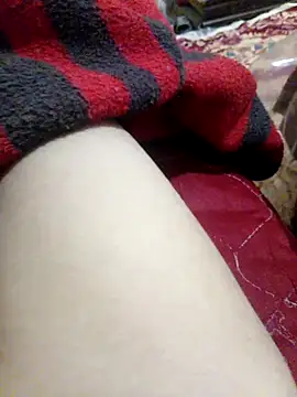 Snapshot of latarak321 chatting on November 24, 6:57 am latarak321 online show from November 24, 6:57 am