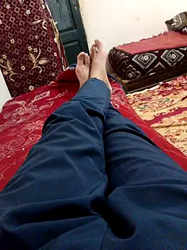 Snapshot of latarak321 chatting on November 26, 1:23 pm latarak321 online show from November 26, 1:23 pm