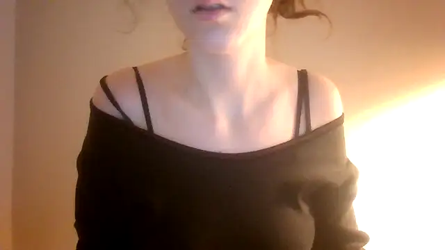 SuperValentina online show from March 15, 1:06 pm