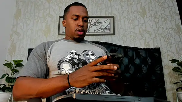 DenzelRios online show from June 12, 3:49 am