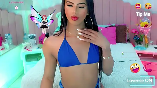 Snapshot of amber_maldonado chatting on October 21, 8:37 am amber maldonado online show from October 21, 8:37 am