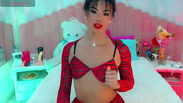 Snapshot of amber_maldonado chatting on October 27, 11:14 am amber maldonado online show from October 27, 11:14 am