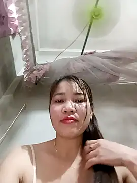 ladzy sexy online show from April 22, 5:25 pm