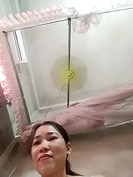 ladzy sexy online show from April 28, 4:17 am
