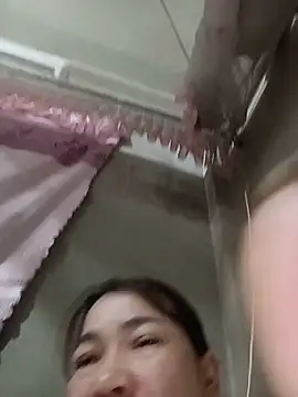 ladzy sexy online show from May 18, 10:15 pm
