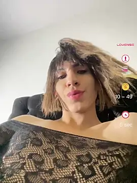 SiaraRealist online show from June 7, 2:27 am