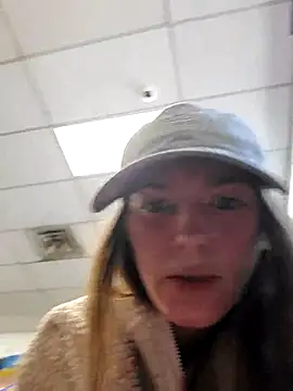 Cassaroll333 online show from November 3, 3:35 pm