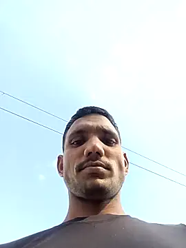 Snapshot of BiggerDickGuy chatting on October 8, 9:51 am BiggerDickGuy online show from October 8, 9:51 am