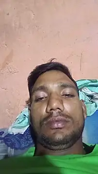 Snapshot of BiggerDickGuy chatting on November 14, 4:38 pm BiggerDickGuy online show from November 14, 4:38 pm