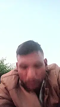 Snapshot of BiggerDickGuy chatting on December 2, 12:10 pm BiggerDickGuy online show from December 2, 12:10 pm