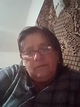 MilaCold5443 online show from December 17, 2:34 pm