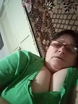 MilaCold5443 online show from March 1, 4:42 pm