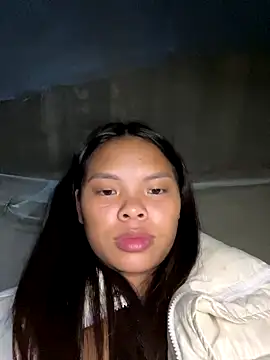 hello-cute online show from November 19, 4:18 pm