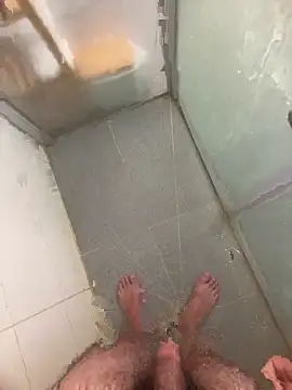 Tommy horny20 online show from April 8, 8:20 pm