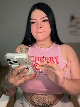 Snapshot of dulcemarianh_ chatting on June 23, 4:10 am dulcemarianh online show from June 23, 4:10 am
