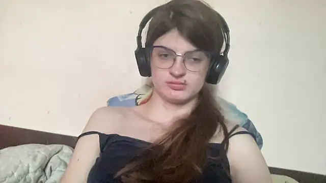 Snapshot of NikaXZimax chatting on November 2, 9:44 am NikaXZimax online show from November 2, 9:44 am