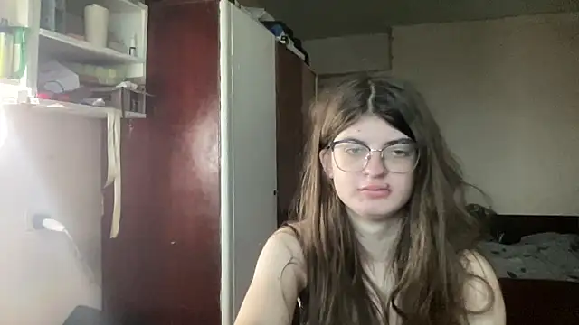 Snapshot of NikaXZimax chatting on December 20, 8:43 am NikaXZimax online show from December 20, 8:43 am