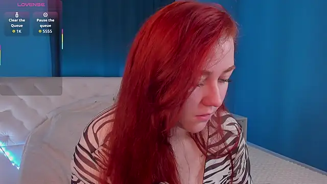 Snapshot of Diana_charon chatting on April 14, 1:11 am Diana charon online show from April 14, 1:11 am