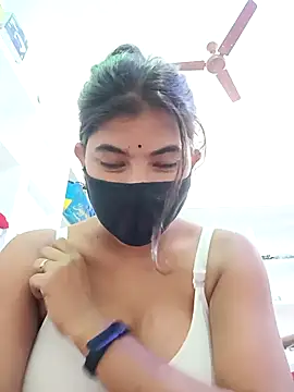 Hot radhaji online show from December 13, 7:53 pm