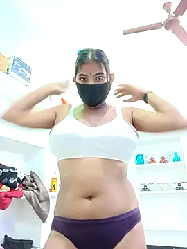 Hot radhaji online show from December 15, 5:17 pm