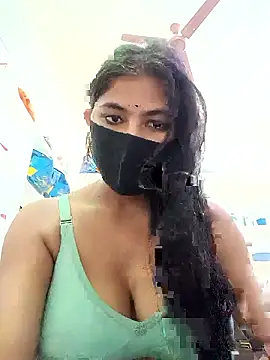 Hot radhaji online show from January 10, 10:25 pm