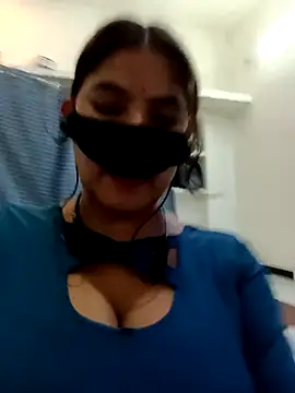 Hot radhaji online show from March 28, 2:38 pm