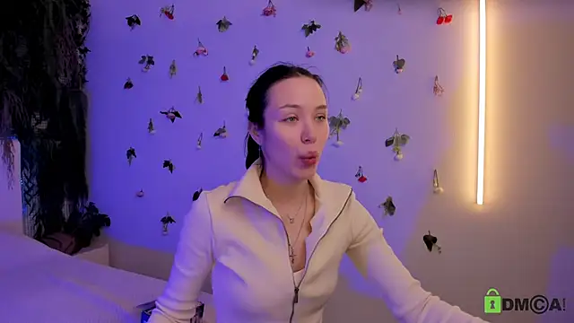 Snapshot of Black_Jenny chatting on December 17, 9:59 am Black Jenny online show from December 17, 9:59 am