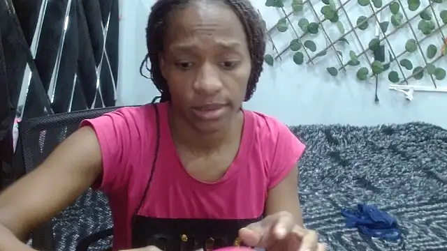 Melani ebony online show from April 15, 1:40 pm