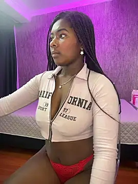 KarinaFlowers  online show from June 15, 1:02 pm