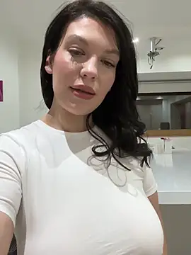 ClaraPasssion online show from December 21, 6:15 pm