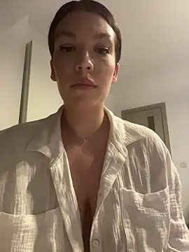 ClaraPasssion online show from July 18, 9:07 pm