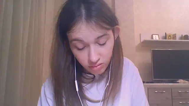 CeyaLier online show from October 9, 5:11 pm