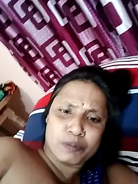 Megla879 online show from November 6, 1:45 pm