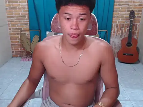 ur naughtyboy patrick online show from November 20, 1:33 pm