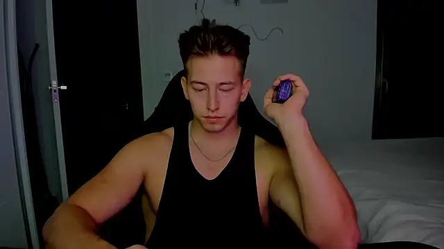 find0m master online show from February 17, 10:49 pm