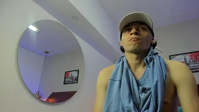 nicollandjhon online show from November 26, 2:01 am