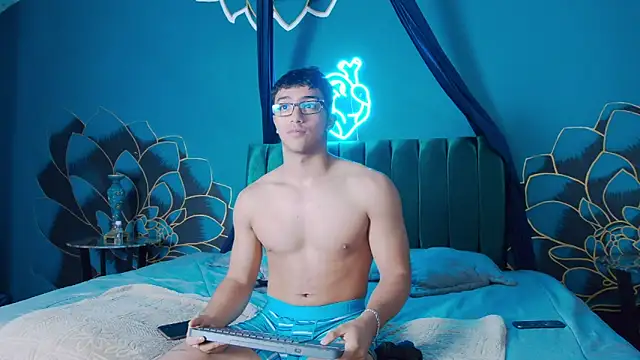 Stefano Calle online show from November 5, 12:05 pm