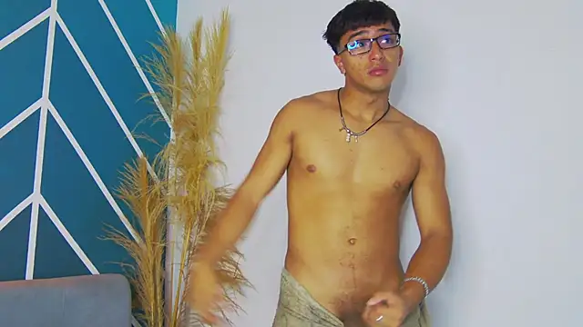 Stefano Calle online show from December 4, 12:47 pm