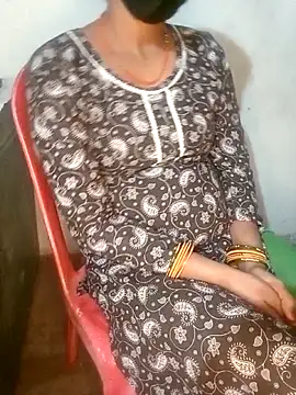 Snapshot of Sexy_Riya_Bhabhi chatting on November 13, 3:55 pm Sexy Riya Bhabhi online show from November 13, 3:55 pm