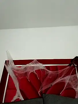 NaomiGrace  online show from October 18, 10:49 am